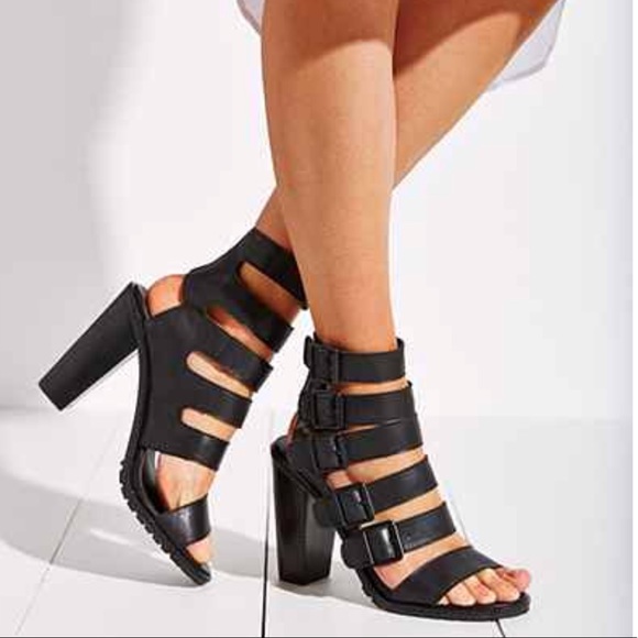 Free People Shoes - Black Leather Multiple Straps Gladiator Sandal